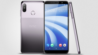 HTC's U12+ Looks Like an Awkward, Budget Hybrid of an iPhone X and a Pixel 2<em></em>